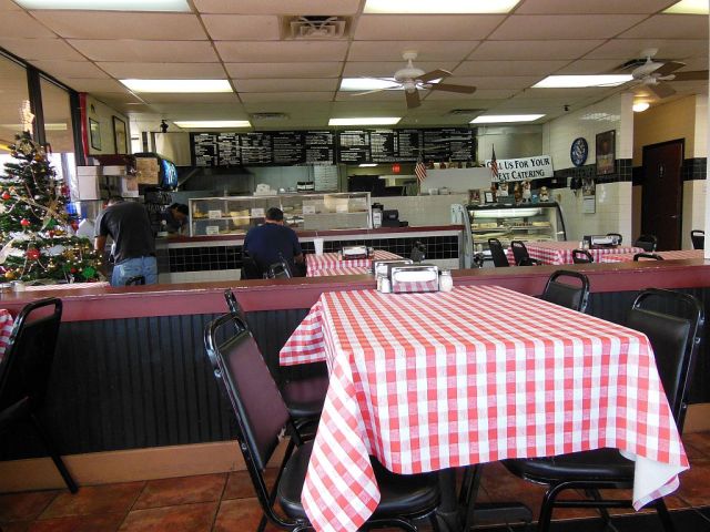 Nizza Pizza inside - RESIZE