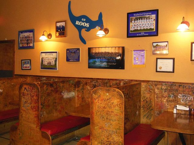 The Pizza Place - inside - RESIZE