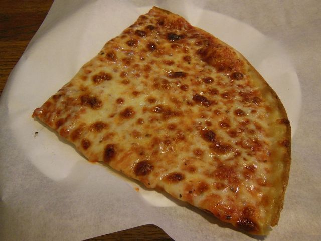 Austins Pizza slice - RESIZE