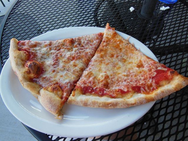 NYNY Pie - slices - RESIZE