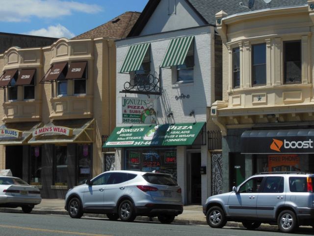 Jonuzis - outside - RESIZE