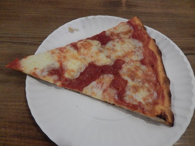 Fiores Pizza - slice - RESIZE