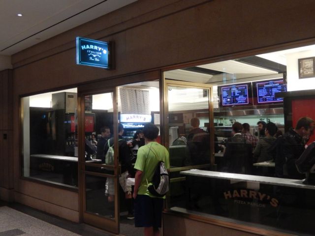 Harrys Italian - outside - REZIE