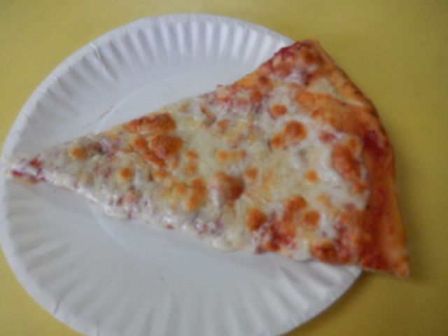 bayview-pizzeria-slice-resize