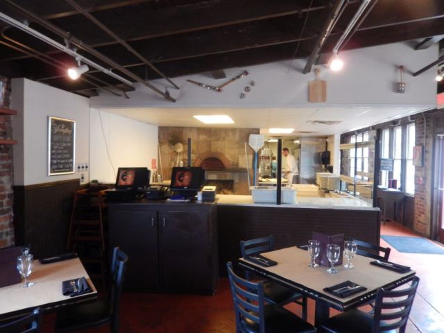 bella-napoli-inside-resize