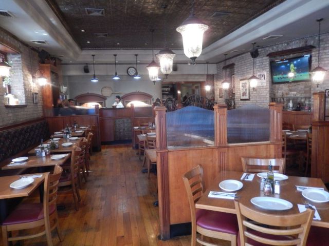 Nicks Pizza - inside - RESIZE