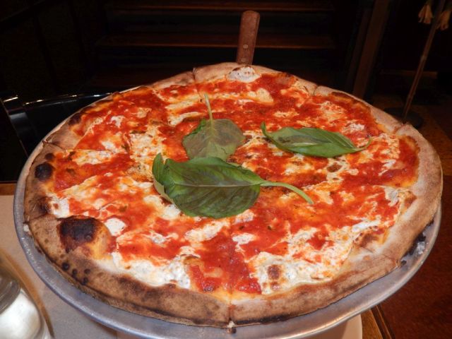 Angelos Pizza - pie - RESIZE