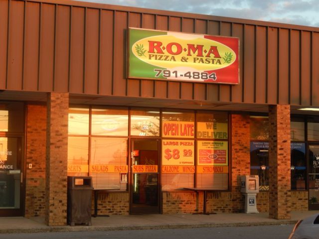 Roma - outside - RESIZE