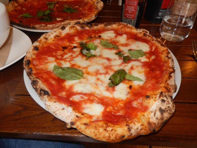 Sorbillo - pizza - RESIZE