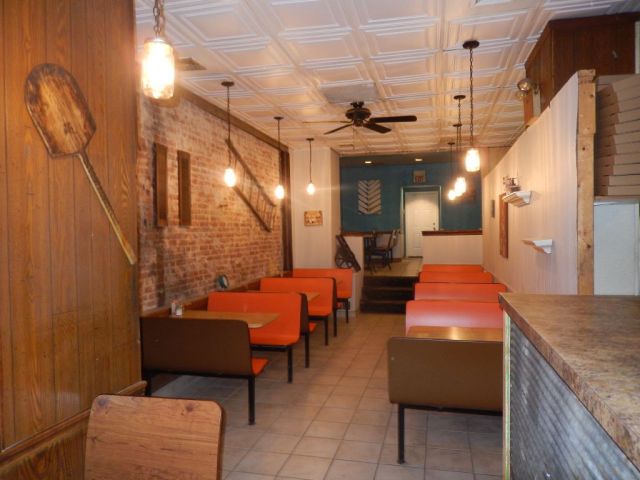 Milanos - inside 2 - RESIZE