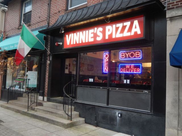 Vinnies - outside - RESIZE