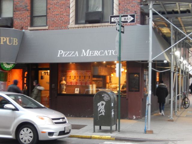 Pizza Mercato - outside - RESIZE