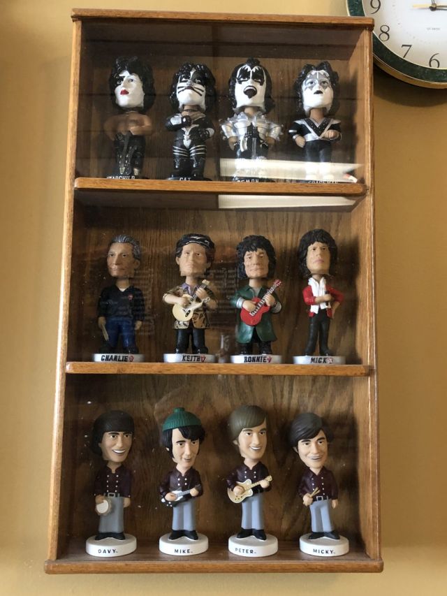 Angelos - bobbleheads - RESIZE