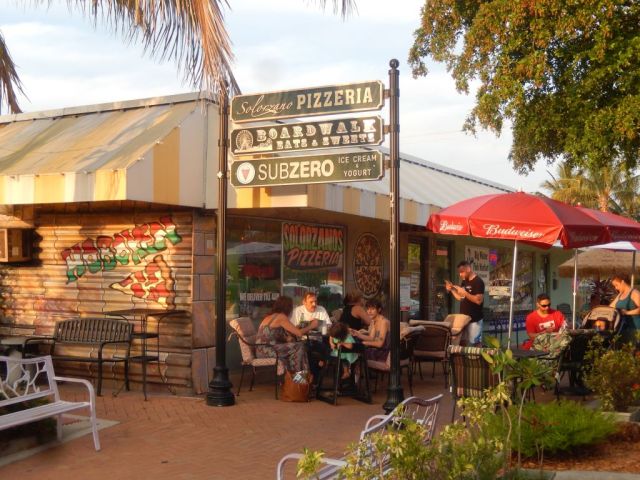 Solarazanos - outside - RESIZE