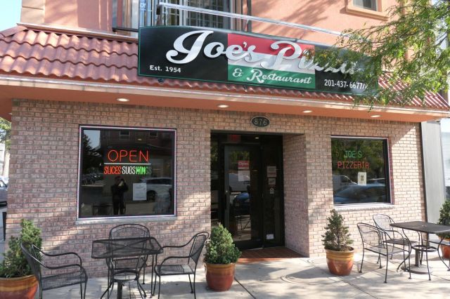 Joes - outside - RESIZE