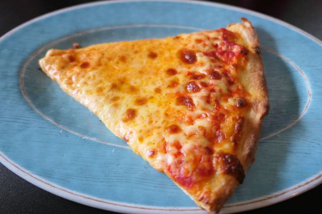 The Great White Grill - slice - RESIZE