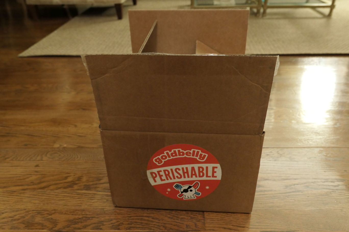 Pequods - box - RESIZE